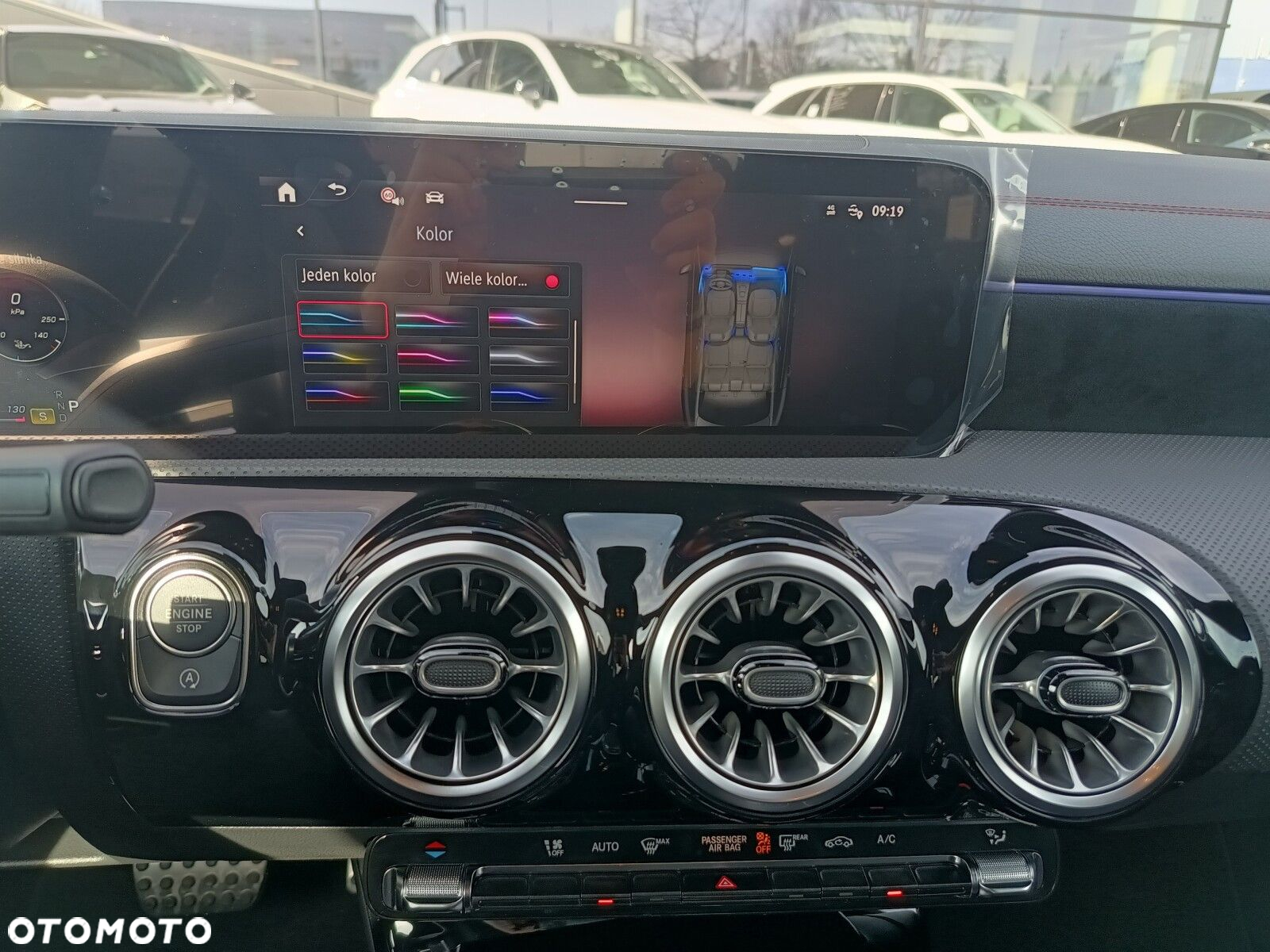 Mercedes-Benz CLA - 18
