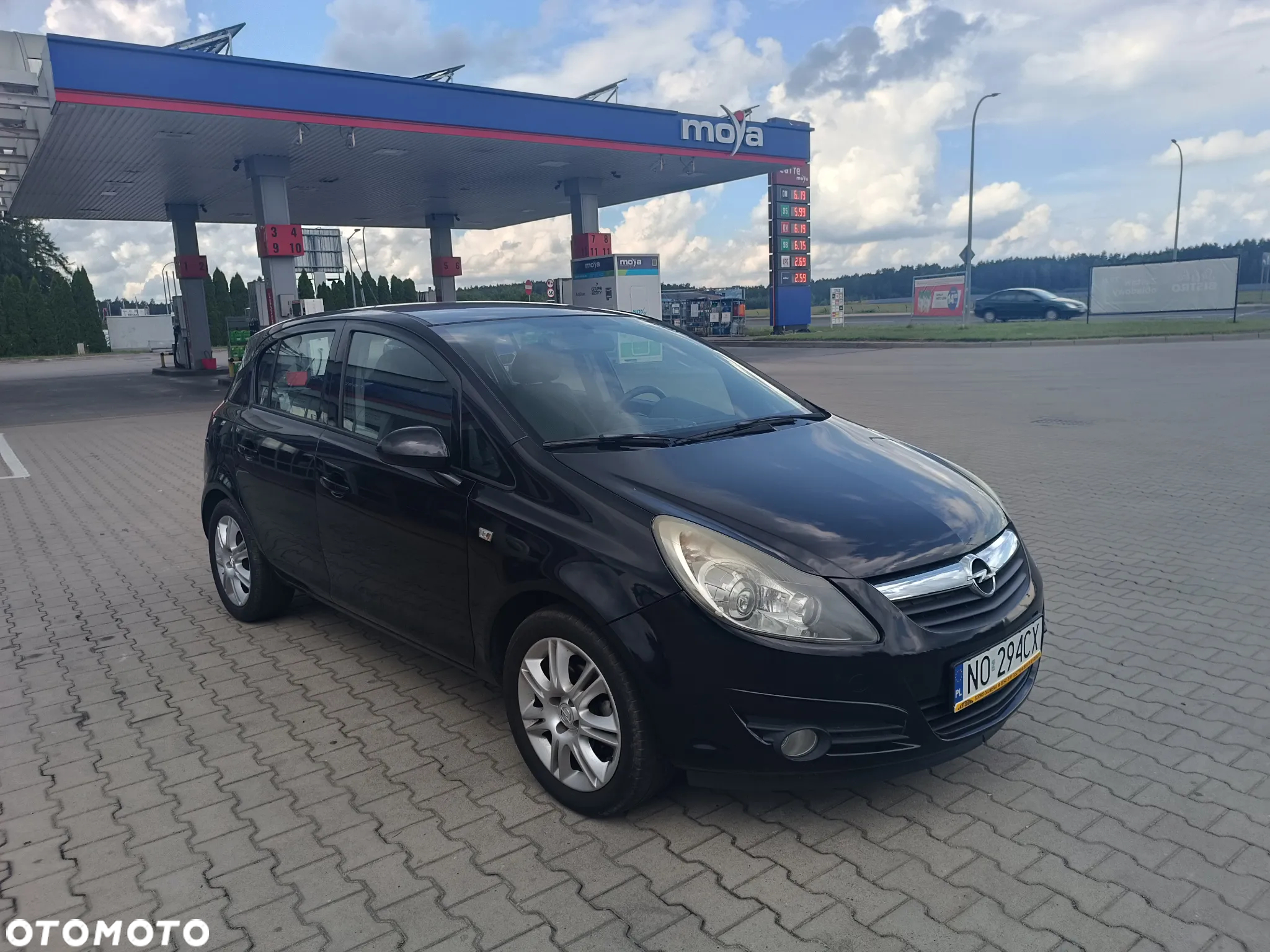 Opel Corsa 1.2 16V Essentia - 6