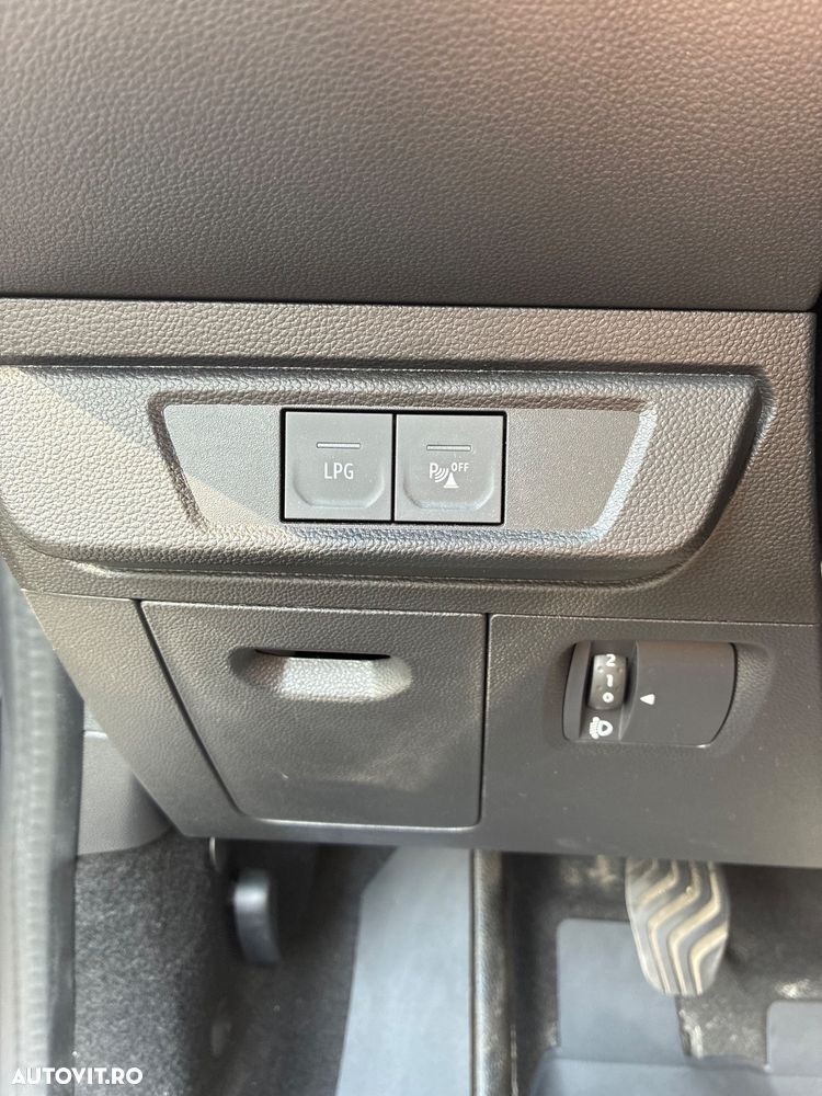 Dacia Logan ECO-G 100 MT6 Prestige - 33