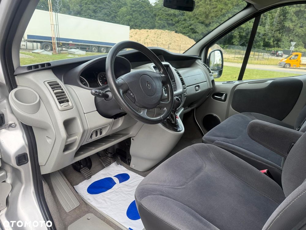 Opel Vivaro L2H1 2.9t - 7