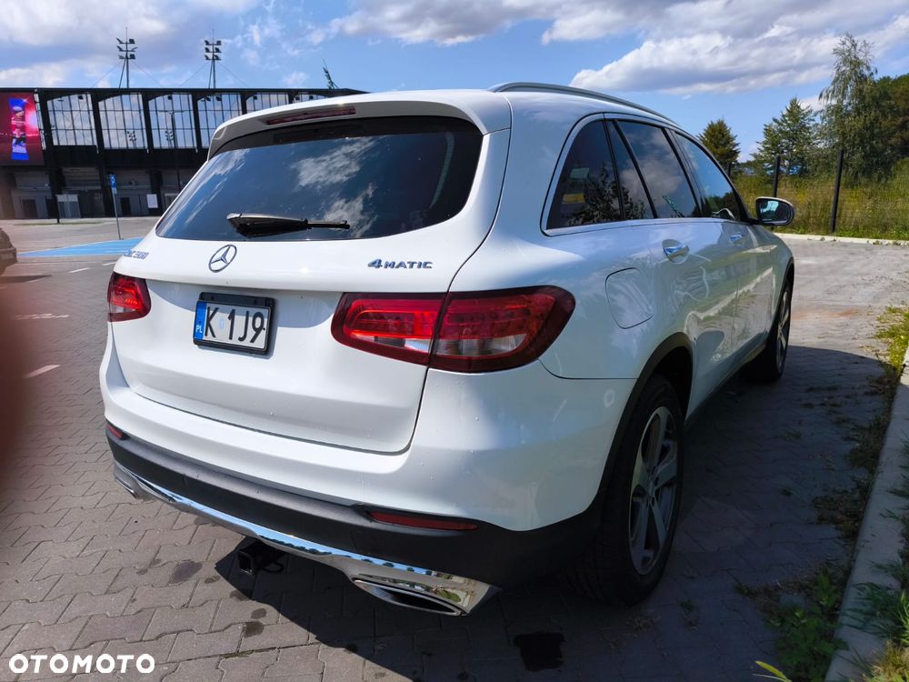 Mercedes-Benz GLC 300 4-Matic - 27