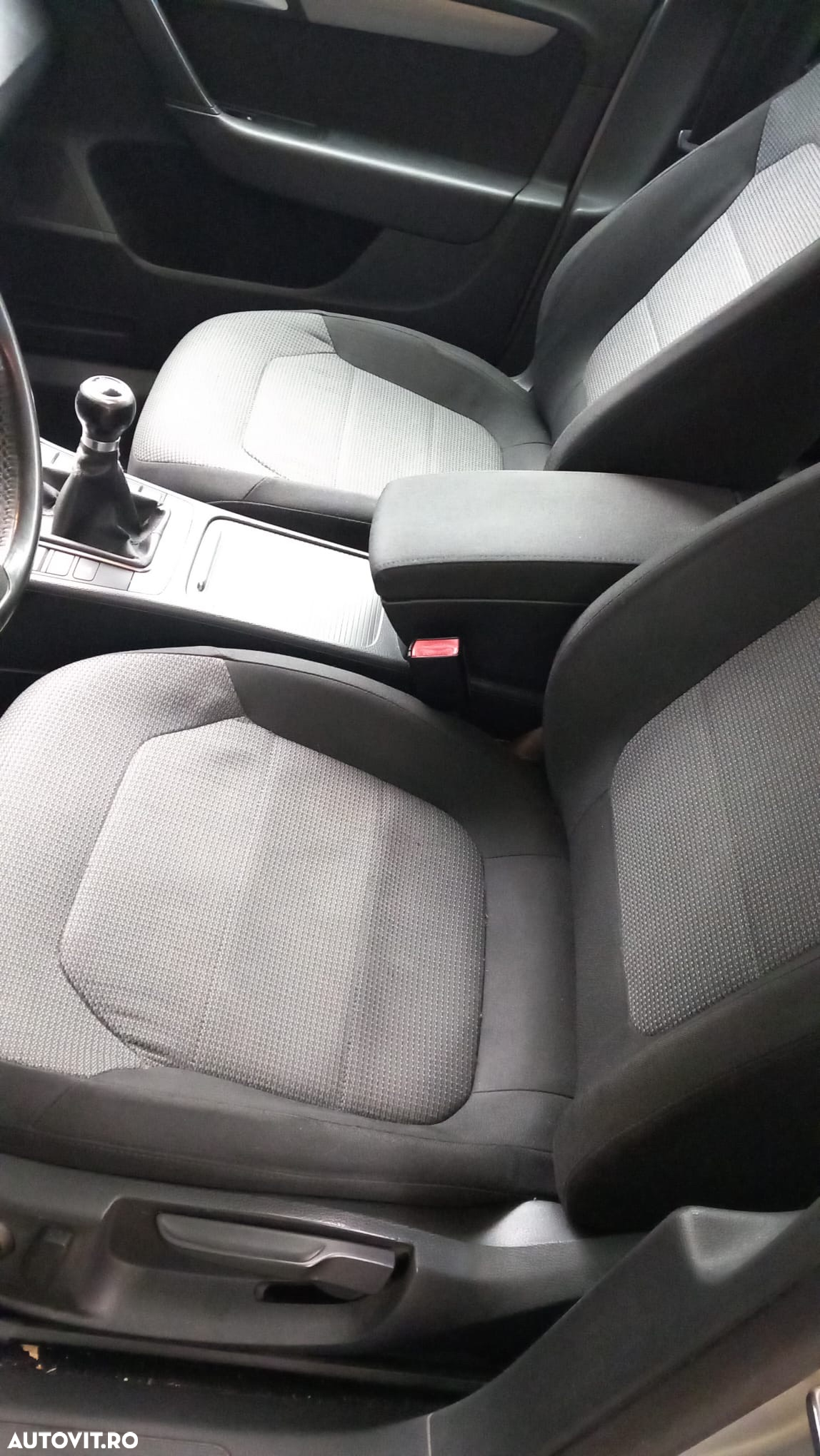Volkswagen Passat 2.0 TDI BlueMotion Tehnology 4Motion Comfortline - 4