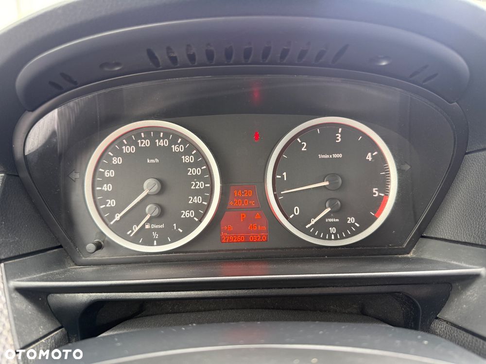 BMW Seria 5 530xd - 22