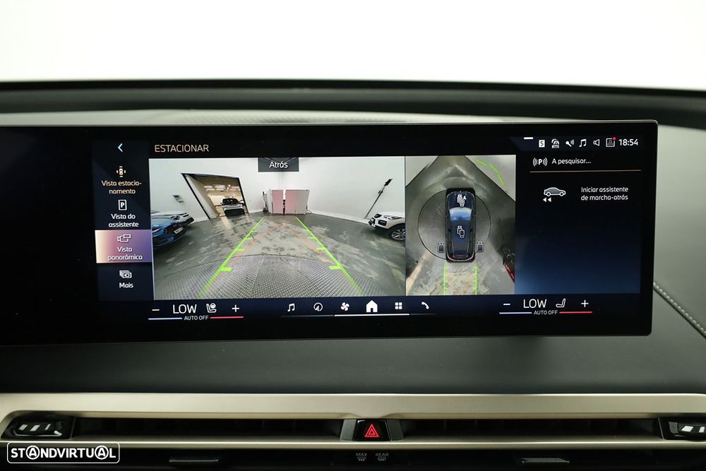 BMW iX xDrive 40 - 14