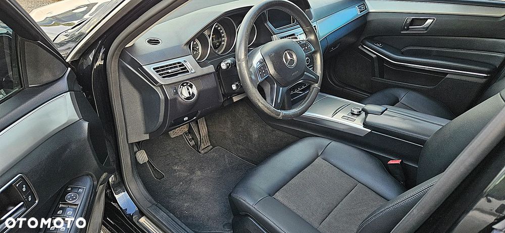 Mercedes-Benz Klasa E 200 CDI 7G-TRONIC Elegance - 8