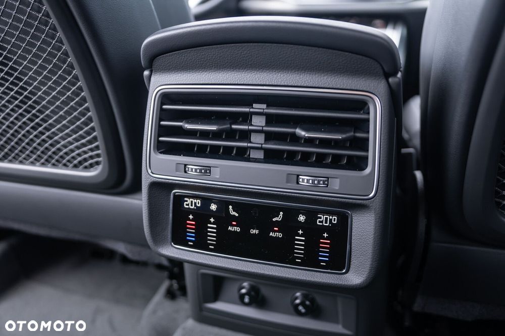 Audi Q7 - 15