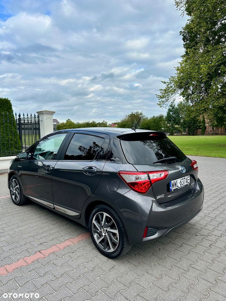 Toyota Yaris - 28