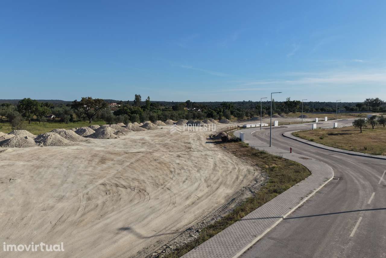 Terreno | Projeto Aprovado | Hotel | Montargil - Grande imagem: 3/15