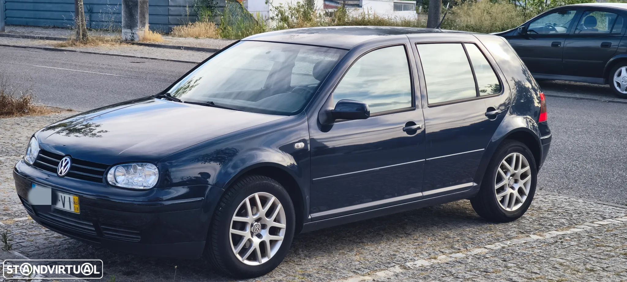 VW Golf 1.6i Sport Pacific - 1