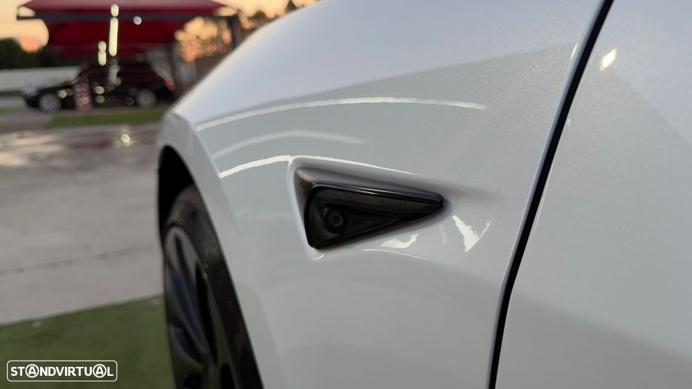 Tesla Model 3 Performance Dual Motor AWD - 18