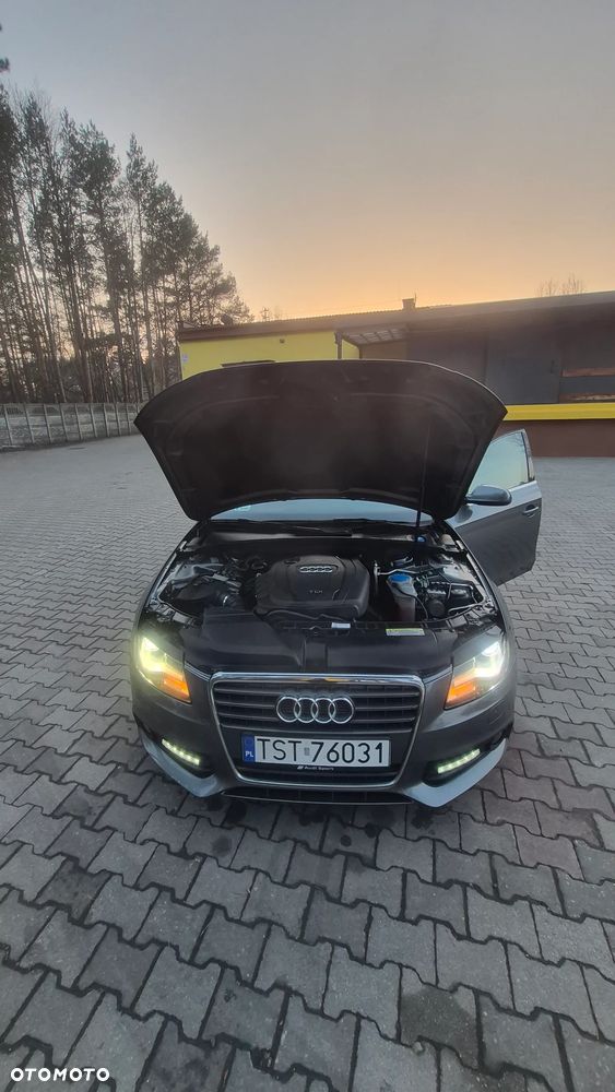 Audi A4 Avant - 11