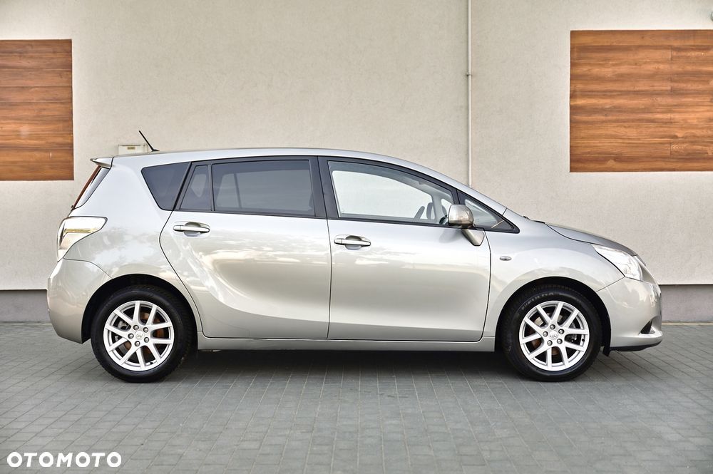 Toyota Verso 1.8 5-Sitzer Executive - 15