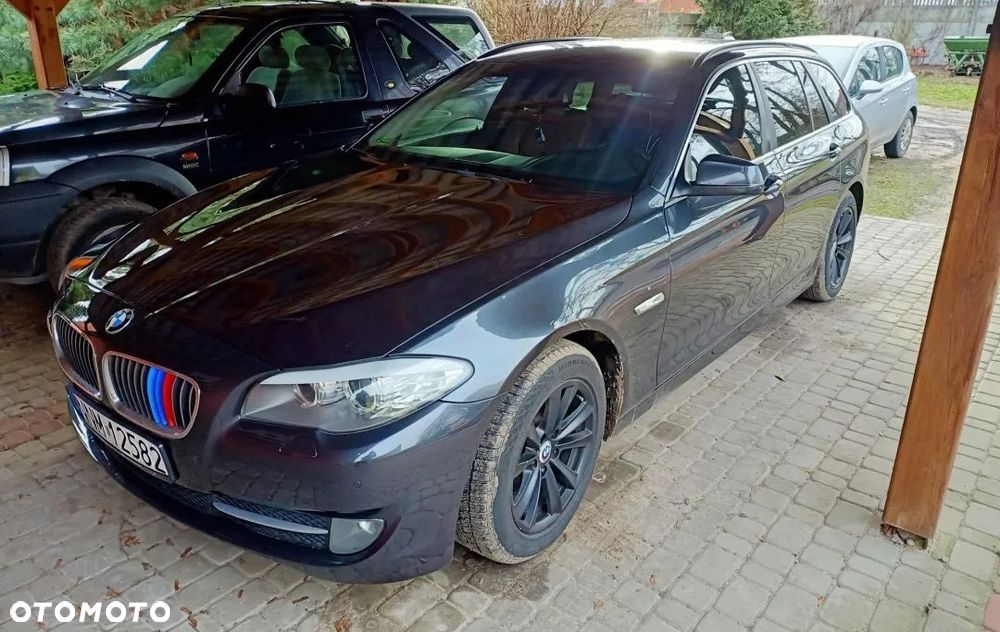 BMW Seria 5 520d Touring - 1