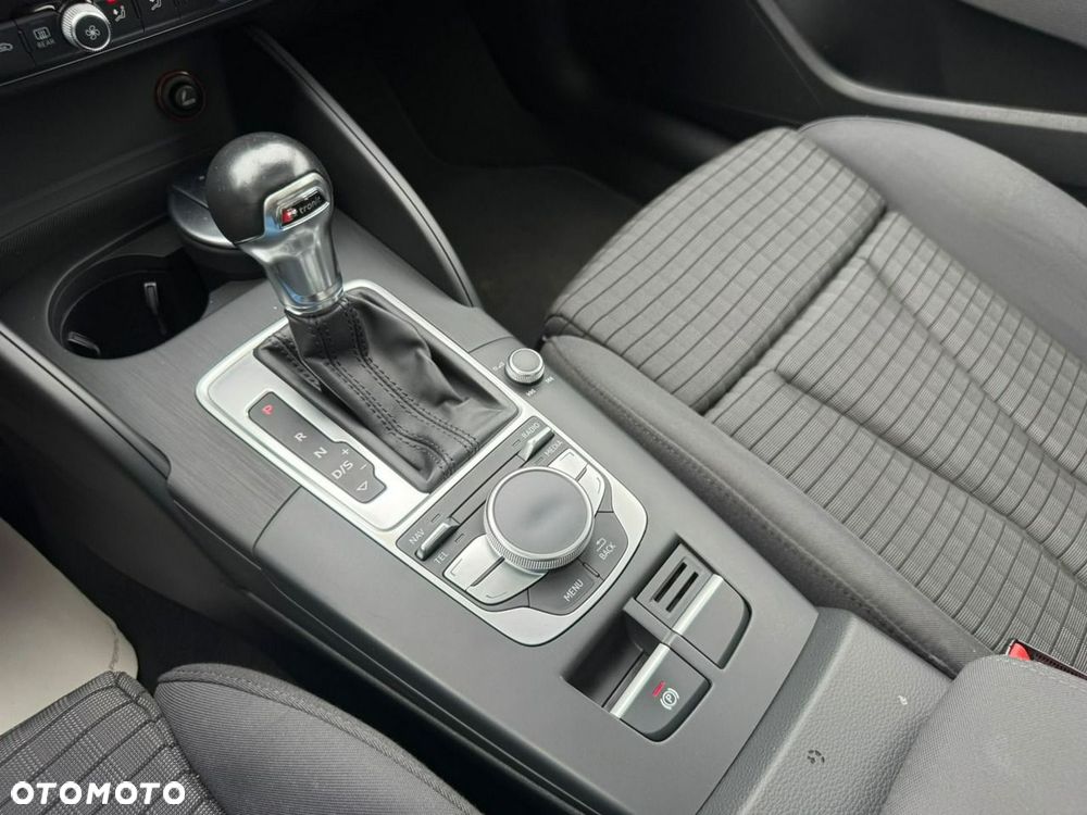 Audi A3 Sportback - 37