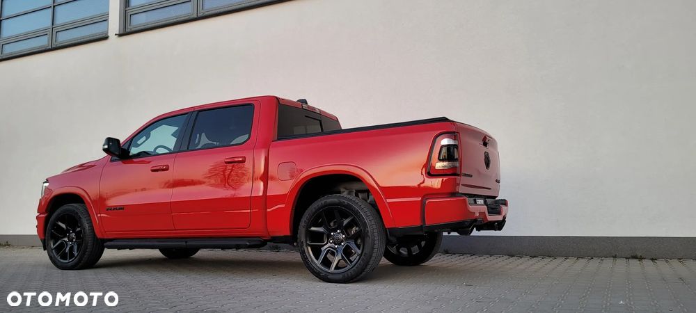 RAM 1500 Crew Cab Shortbed Laramie - 9