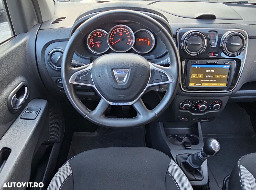 Dacia Lodgy TCe 130 GPF Stepway Plus - 10