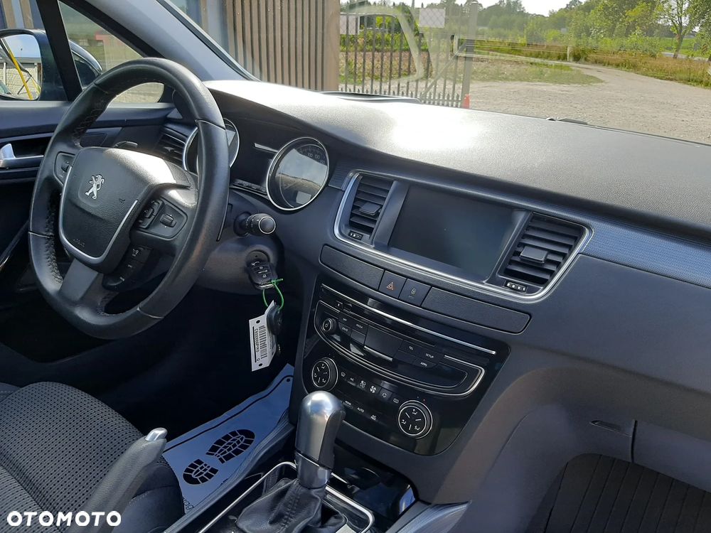 Peugeot 508 BlueHDi 120 EAT6 Stop&Start Business-Line - 29
