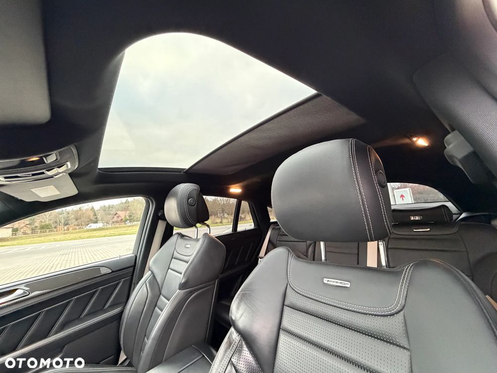 Mercedes-Benz GLE - 16