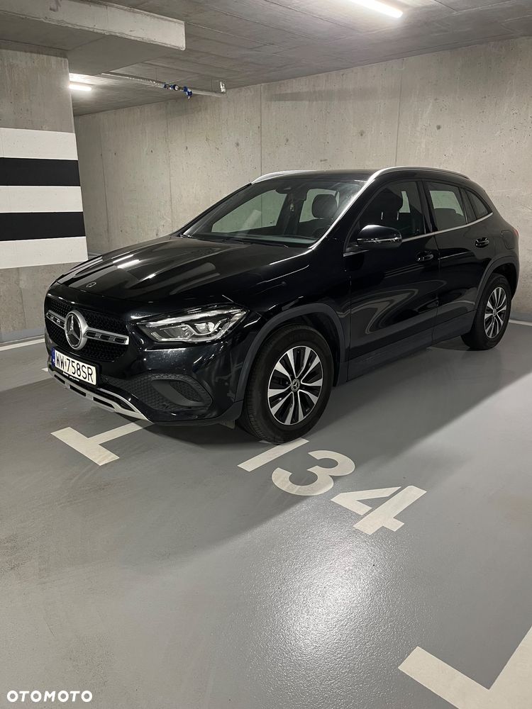 Mercedes-Benz GLA 200 Style - 4