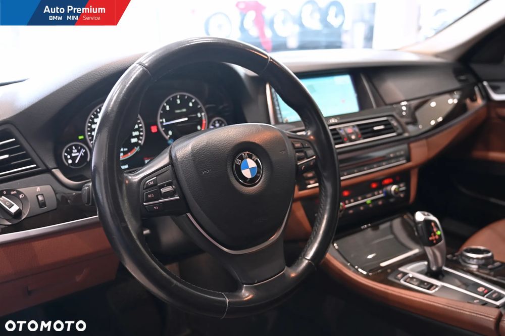 BMW Seria 5 520d - 8