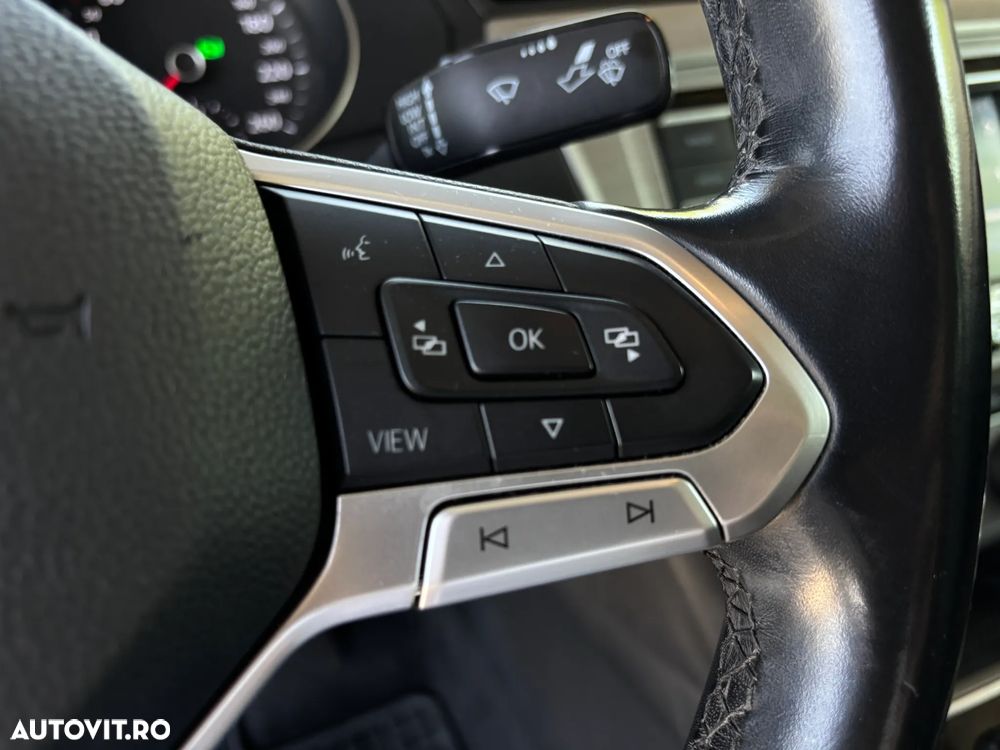 Volkswagen Passat - 21