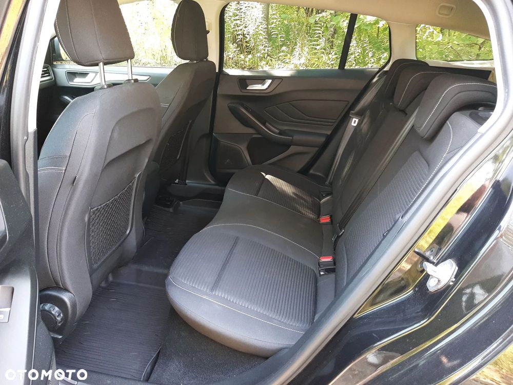 Ford Focus 1.0 EcoBoost mHEV Titanium X - 17