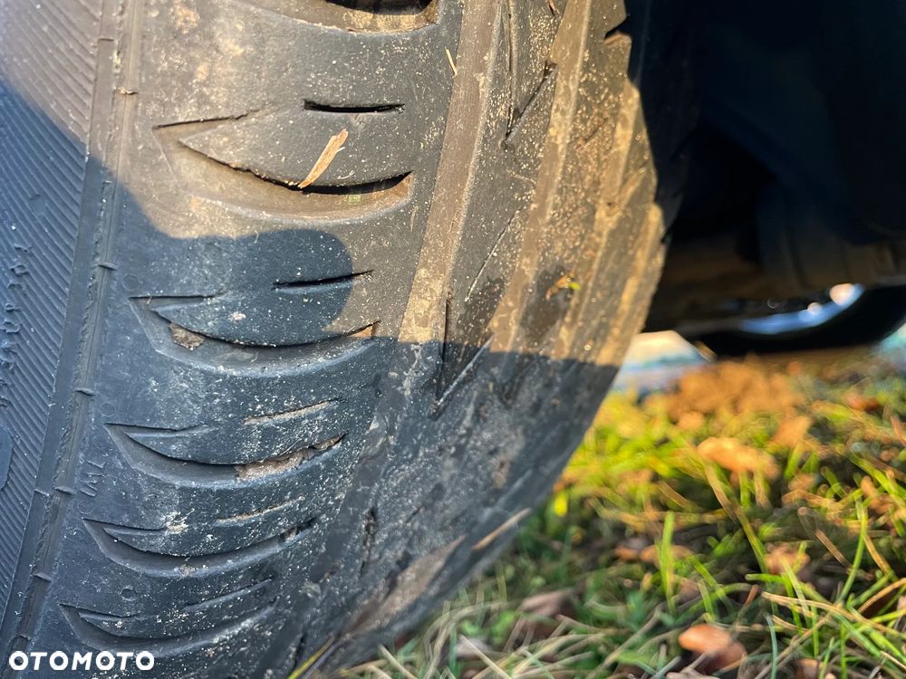 Ford C-MAX 1.8 Titanium - 13