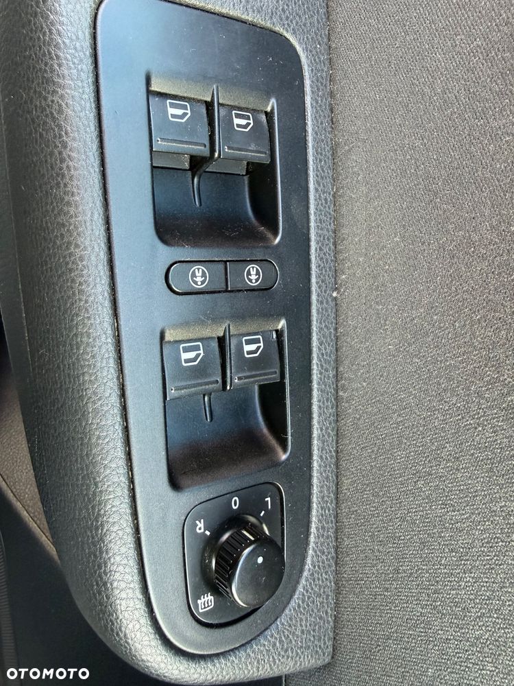 Volkswagen Sharan 2.0 TDI DSG BlueMotion Technology Match - 18