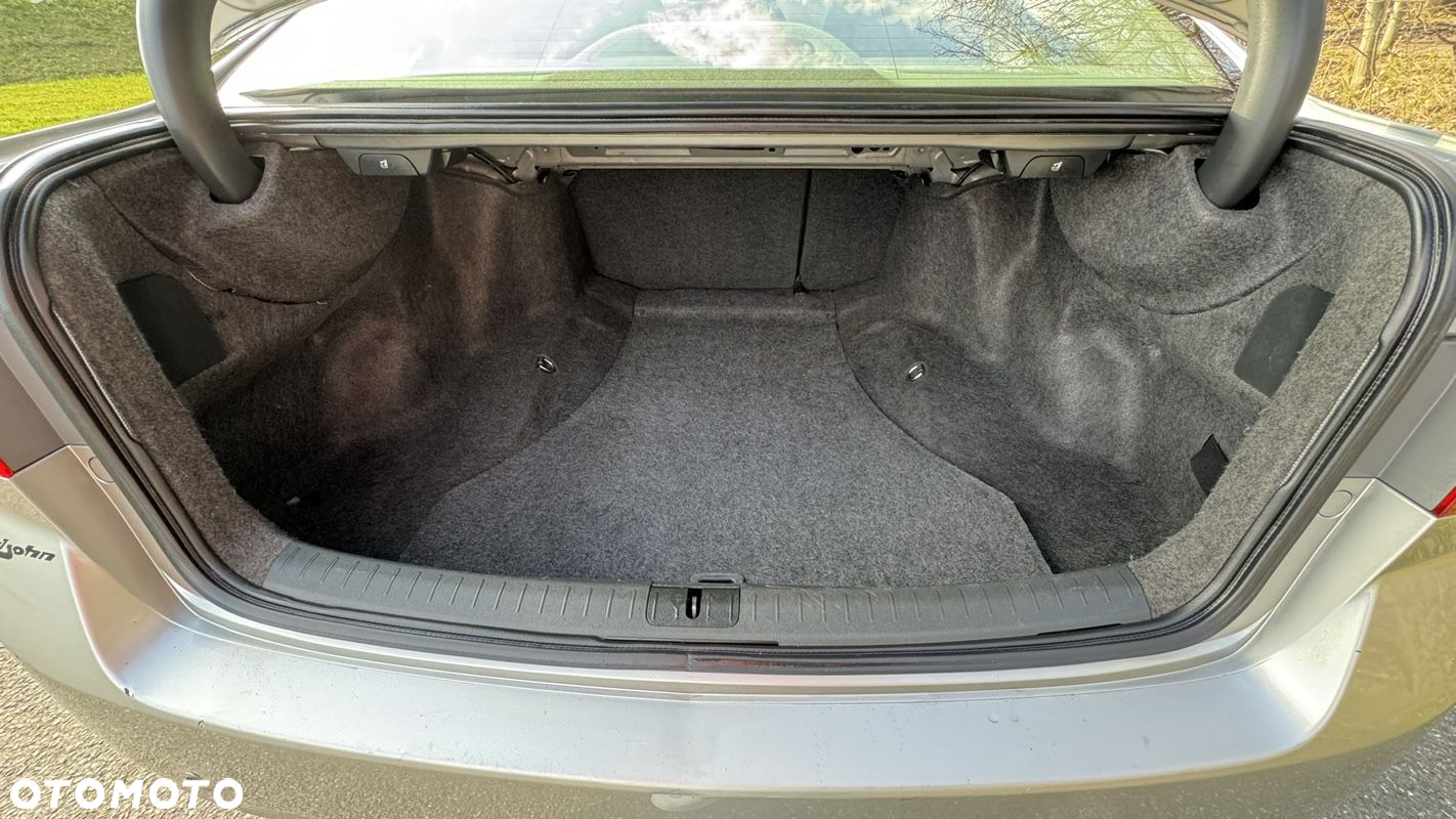 Honda Accord 2.2i-DETC Elegance - 11