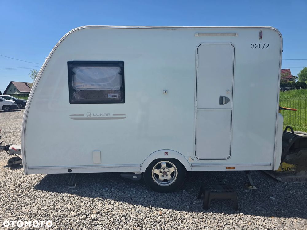 Lunar VENUS 320 - 3