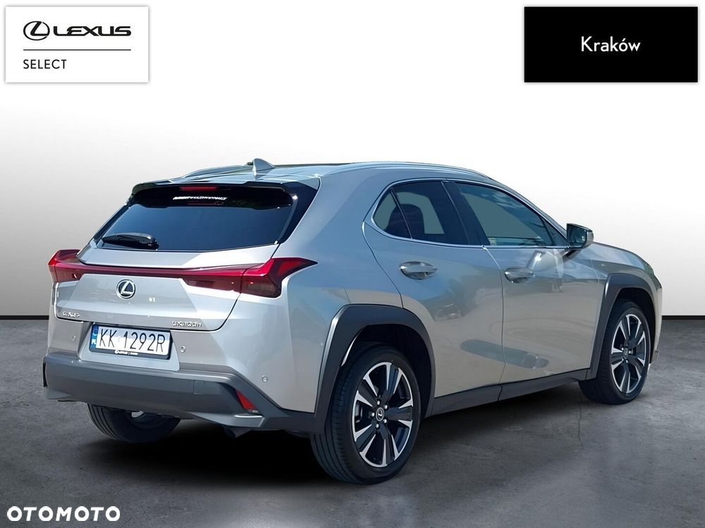 Lexus UX 300h Business - 5