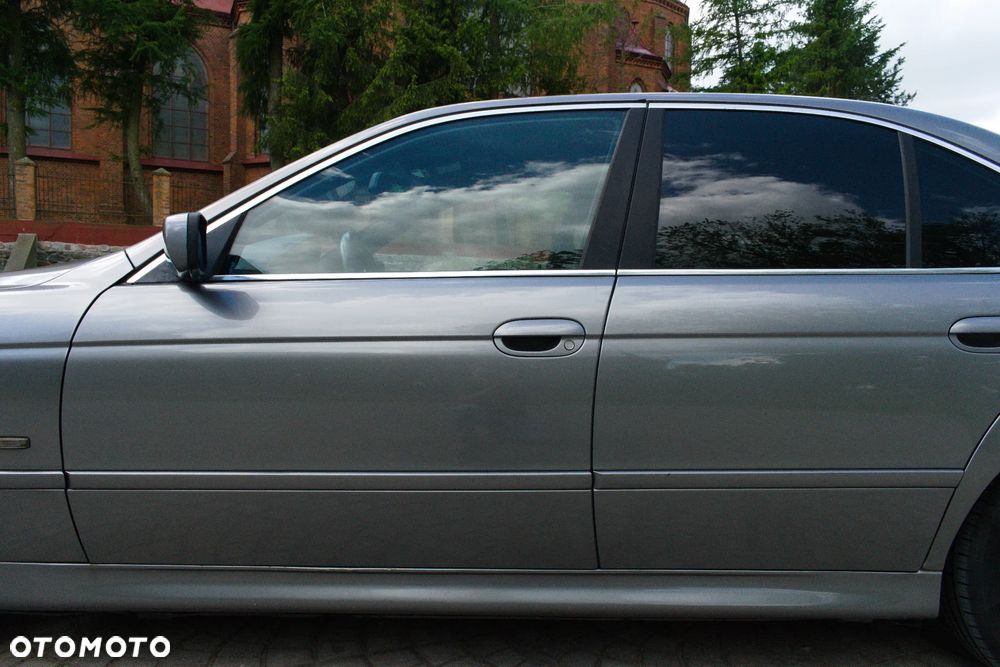 BMW Seria 5 - 10