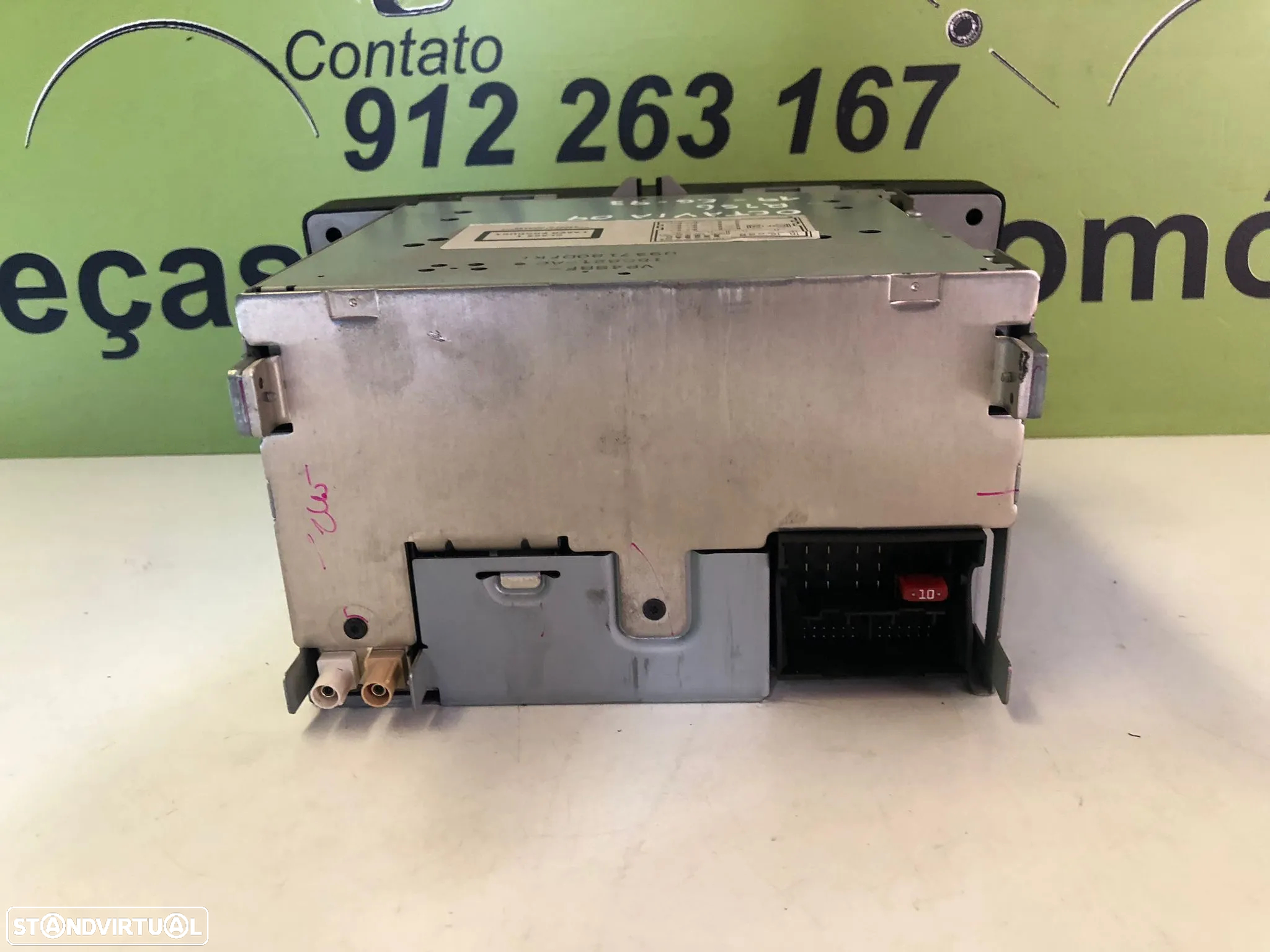 SKODA OCTAVIA II AUTO RADIO - R156 - 4