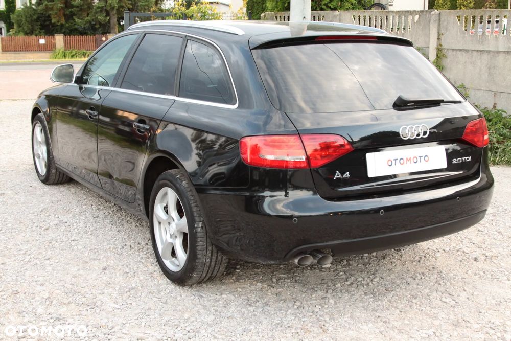Audi A4 Avant - 7