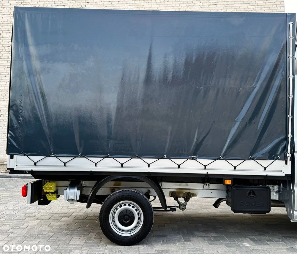 Volkswagen Crafter 177KM 7-Osobowy Automat Salon Polska Bezwypadkowy FVAT23% Gwarancja Do 2028r JAK NOWY NOWY !!! - 19