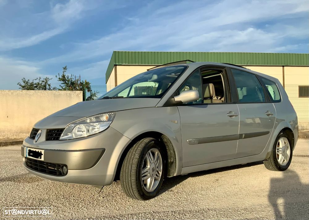 Renault Grand Scénic 1.5 dCi Confort - 4
