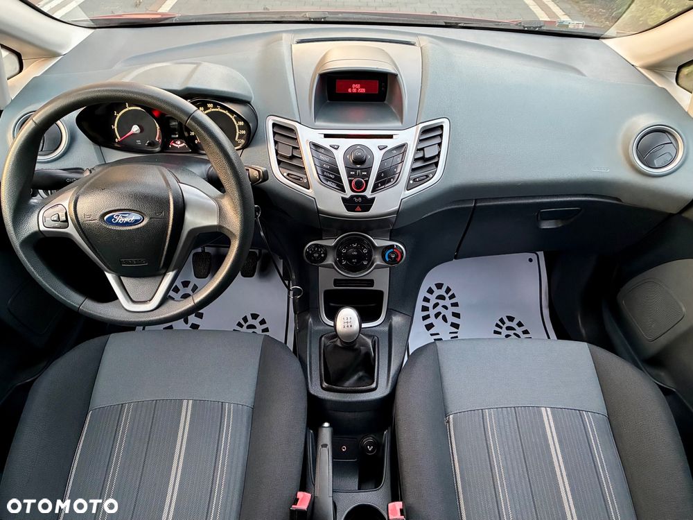 Ford Fiesta 1.25 Titanium - 11