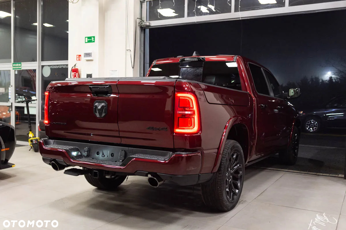 RAM 1500 - 8