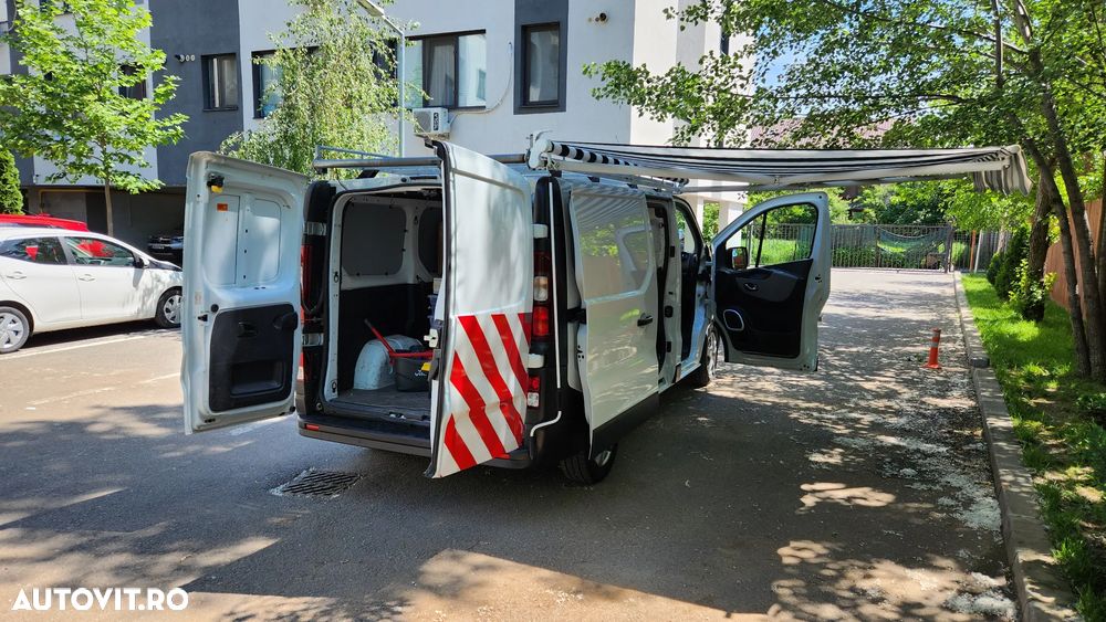 Renault TRAFIC - 8
