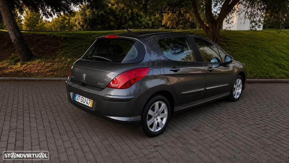 Peugeot 308 1.6 HDi Premium - 3