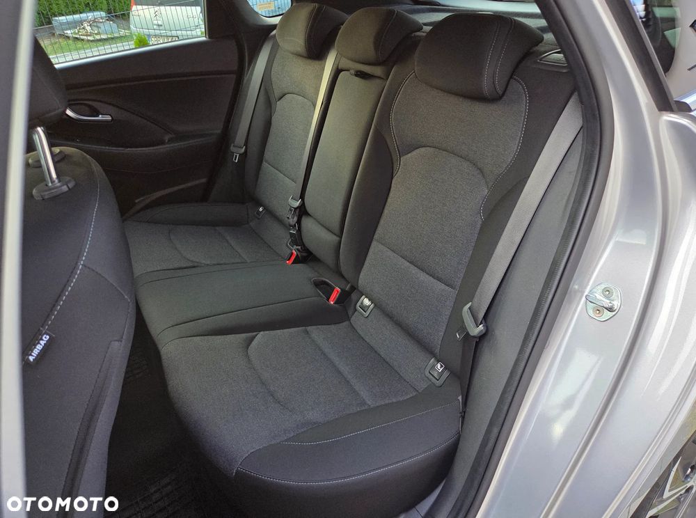 Hyundai i30 1.5 DPI Smart - 14