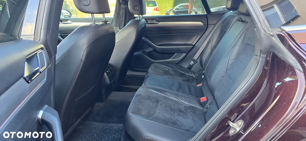 Volkswagen Arteon 2.0 TDI Bi-Turbo SCR 4Mot R-Line DSG - 17