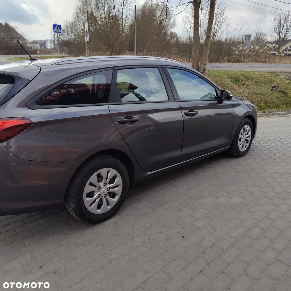 Hyundai i30 1.4 Classic - 5