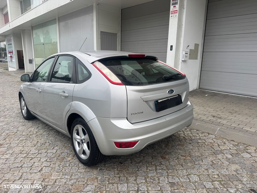 Ford Focus 1.6 TDCi Trend - 4