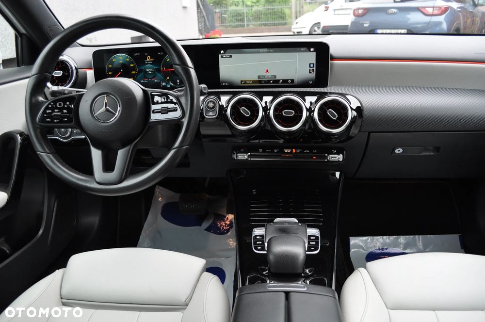 Mercedes-Benz Klasa A 180 d 7G-DCT Progressive - 17