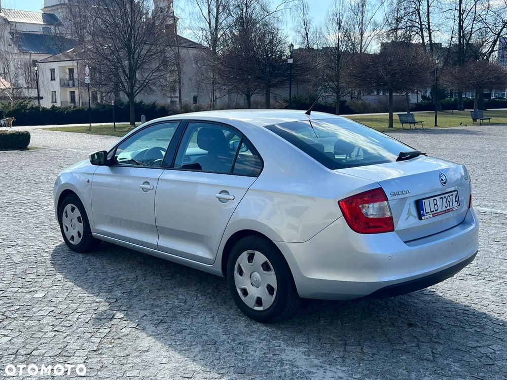 Skoda RAPID 1.6 TDI DPF Ambition - 4