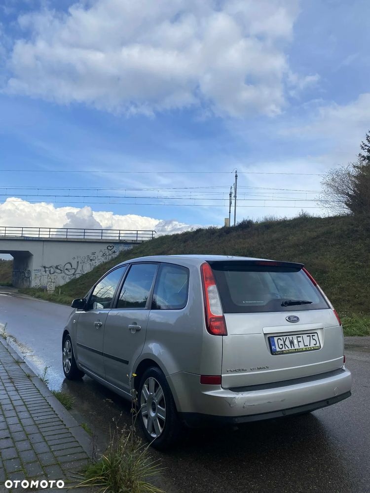 Ford Focus C-Max - 22
