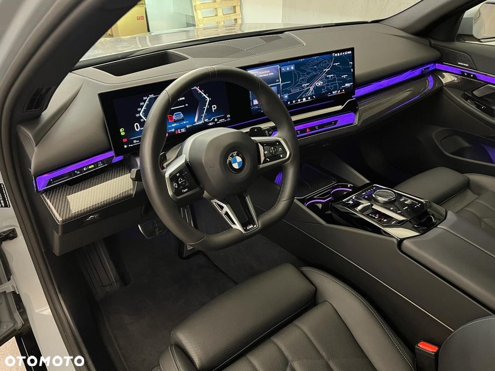 BMW Seria 5 520d xDrive mHEV M Sport - 22