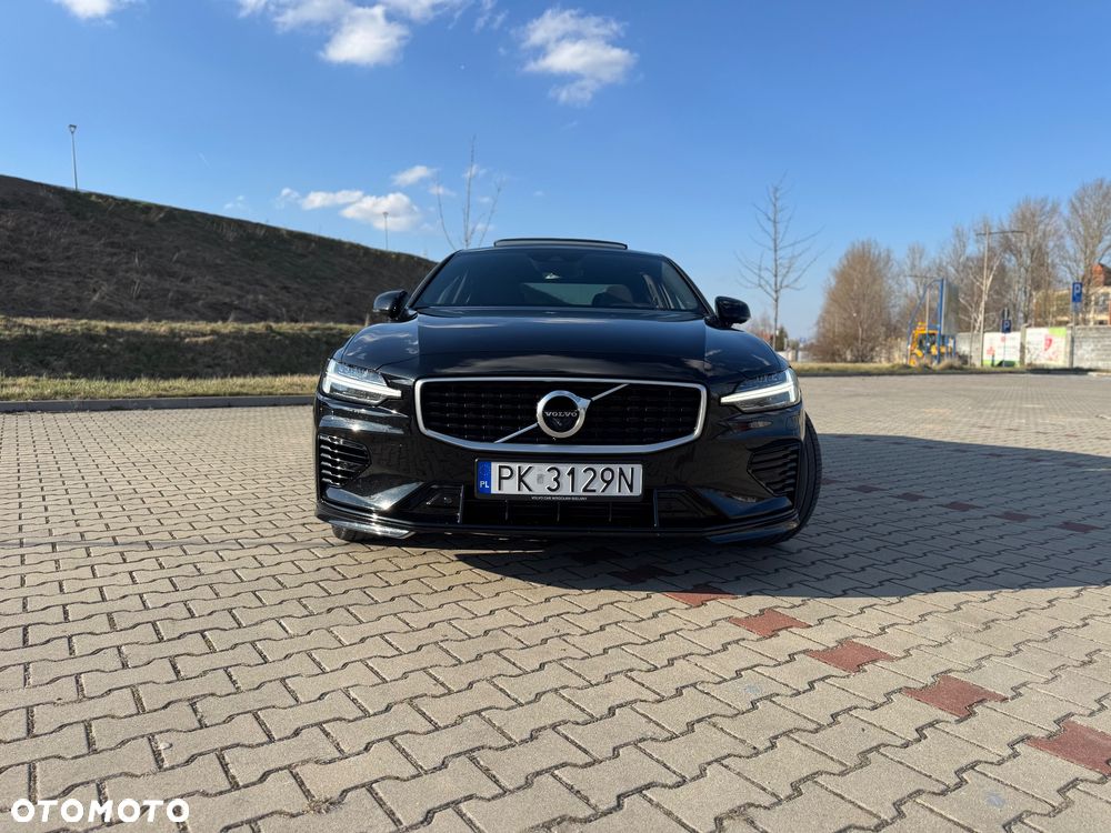 Volvo S60 T8 Twin Engine AWD Geartronic RDesign - 4