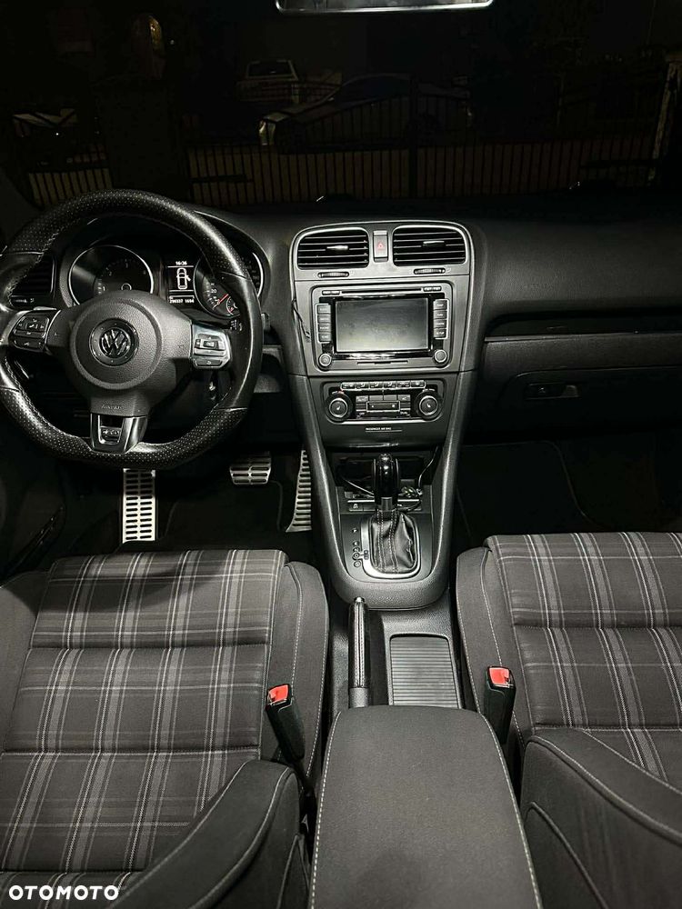 Volkswagen Golf - 18